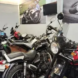 bikecarhubtvsapache bikecarhubtvsapache